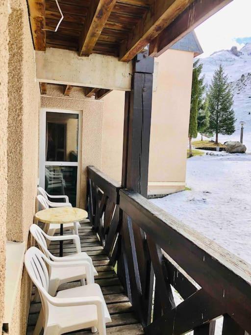 Appartement T4 8 Couchages Spacieux Et Cosy Au Pied Des Pistes Genos Exterior photo